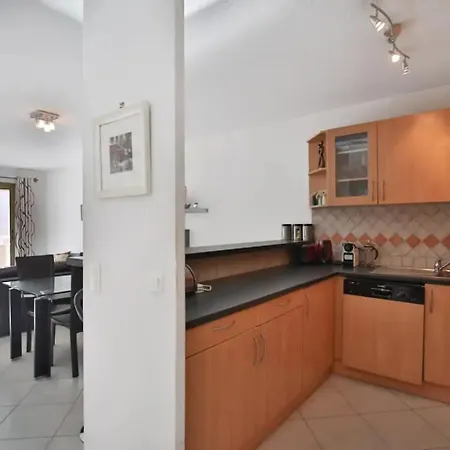 Charming Two-Bedroom Apartment With Balcony And Garage By The Marina Antibes Exterior foto